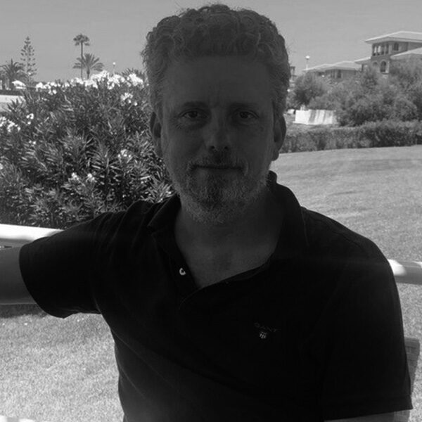 Francis Aguilla – De Bortoli – grey